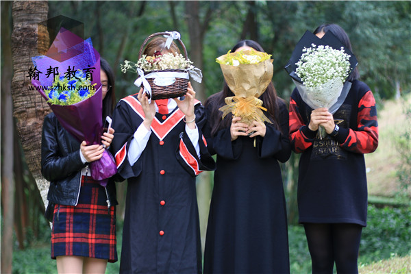 轉(zhuǎn) 珠海城市職業(yè)技術(shù)學(xué)院校召開2021年就業(yè)工作大會(huì)，全面推進(jìn)三全育人
